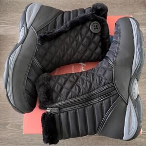 Easy Spirit Exposure Black Quilted Boots Women Size 9.5